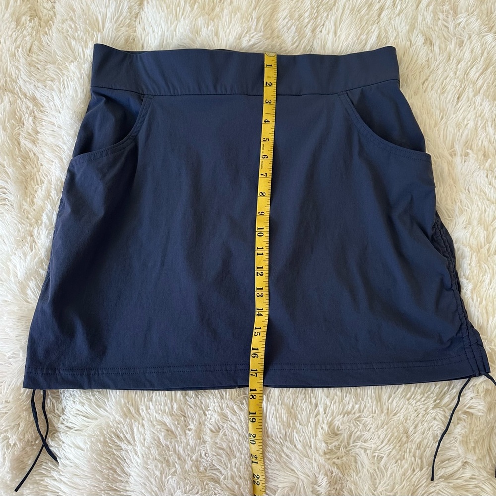 Columbia Women’s Navy Blue Omni-Shield Skort Skirt Size: Large - Picture 4 of 10